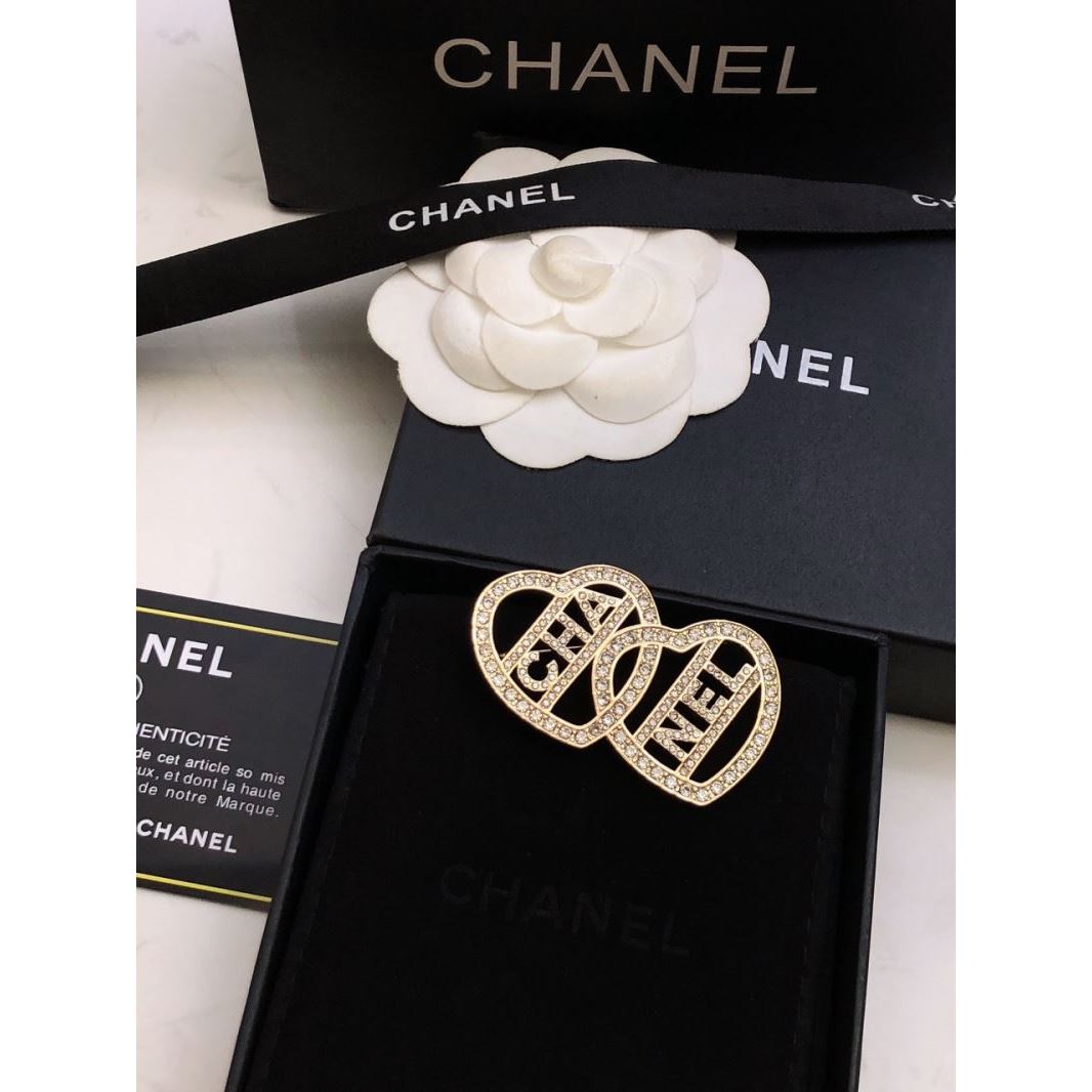 Chanel Brooches - Click Image to Close